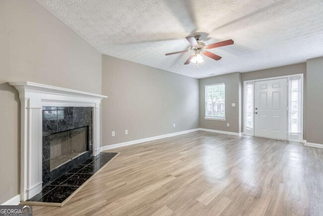 Building Photo - 2913 Vining Ridge Terrace