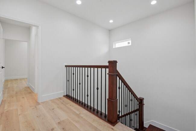 Building Photo - 3320 Francis St