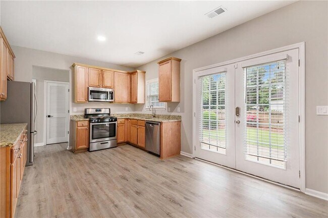 Building Photo - 510 Kingsport Dr