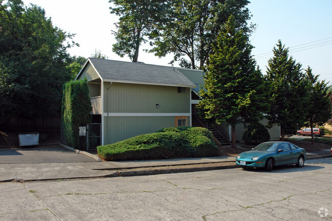 Building Photo - The Pardee Apartments