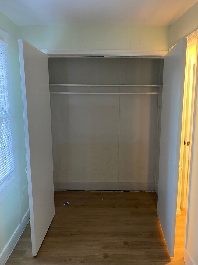 Building Photo - 2120 Chestnut Street – Beautifully Renovated and a Must-See in Columbia, SC!