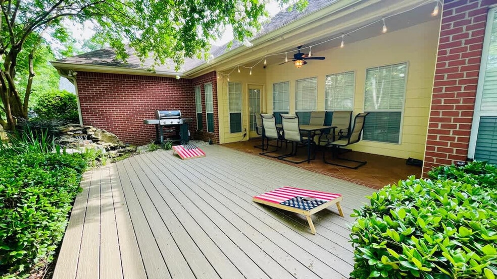 Building Photo - 904 S 34th Ave