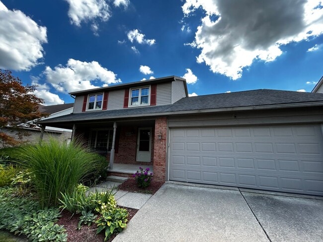 Primary Photo - 4 Bedroom Home in Ann Arbor School District