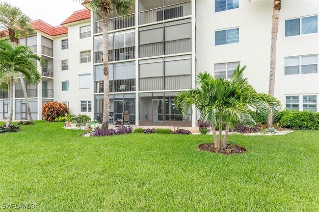 Building Photo - 4372 27th Ct SW
