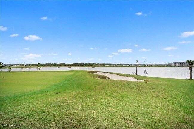 Building Photo - 15345 Grn Acrs Ave