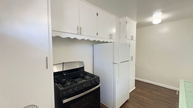 Building Photo - 12610 Bailey St