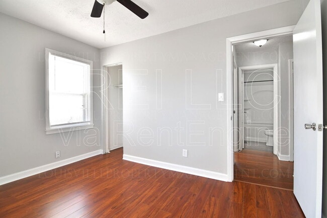 Building Photo - 6604 Estele Ave