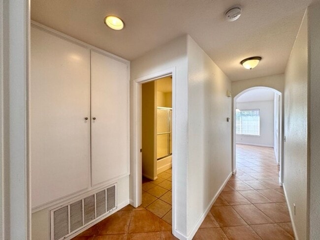 Building Photo - For a limited time only, enjoy 15 DAYS FREE RENT when you lease today! Charming 3 bedroom 2 Bathr...