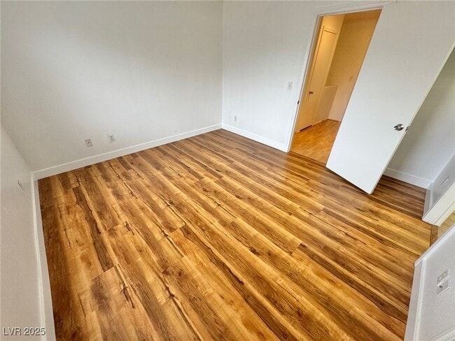 Building Photo - 9916 La Paca Ave