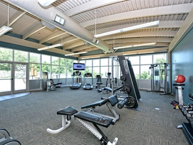 Building Photo - 2918 Ranch Rd 620 N