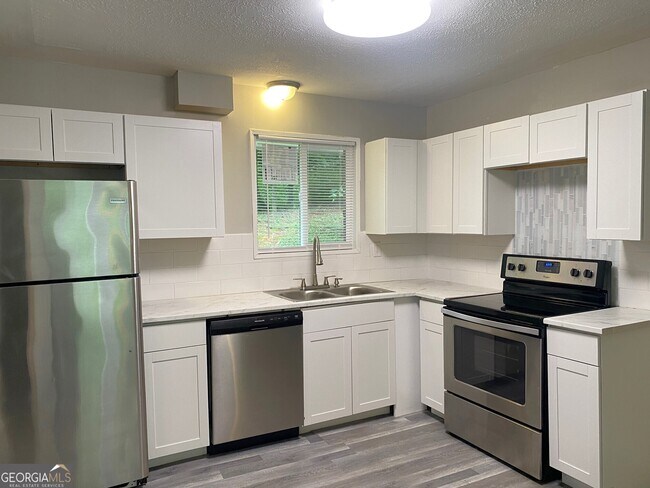 Building Photo - 2764 Riggs Dr