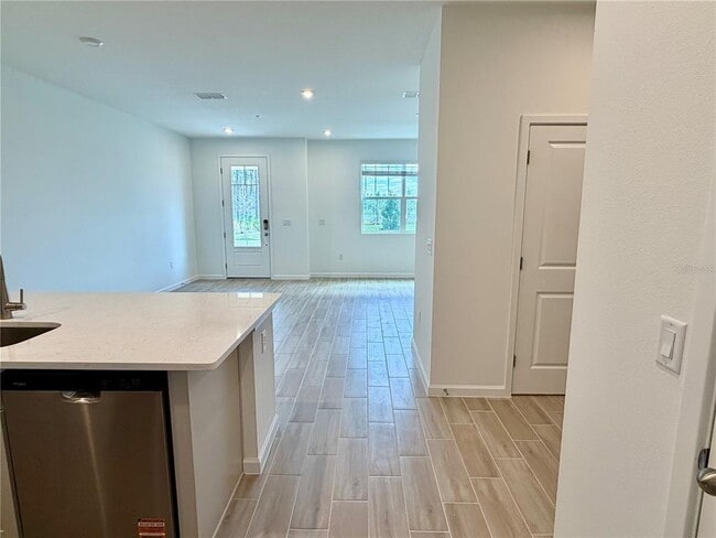 Building Photo - 9976 Red Canoe Aly