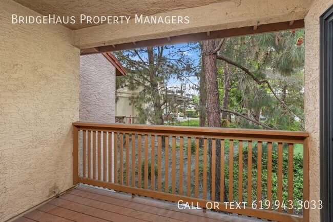 Building Photo - 12063 Alta Carmel Ct