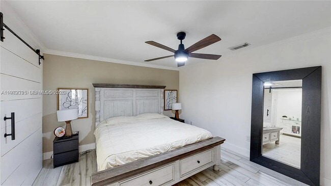 Building Photo - 13821 SW 14th St