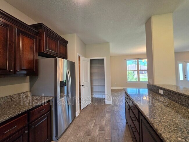 Building Photo - 8839 Longmont Way