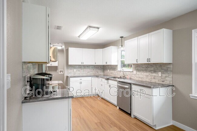 Building Photo - 385 W Faust St