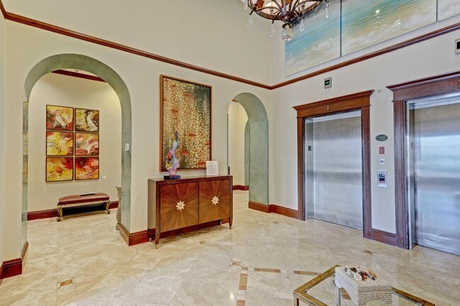 Building Photo - 651 Okeechobee Blvd