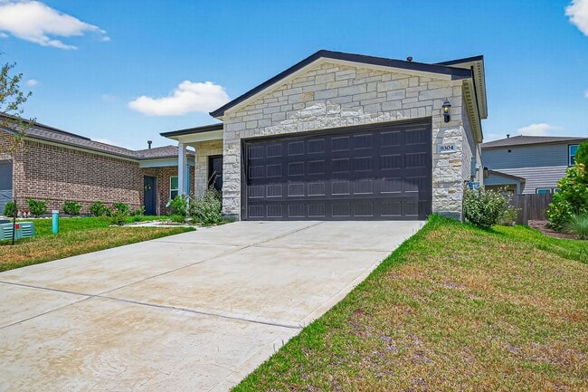 Building Photo - Lakes at Black Oak near The Woodlands Ster...