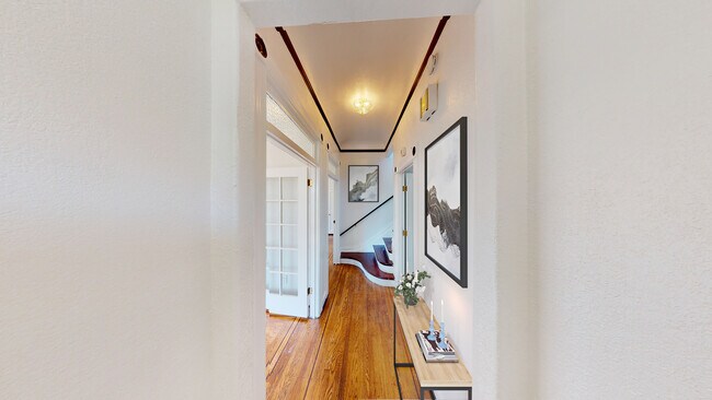 Building Photo - 1239 Haskell St