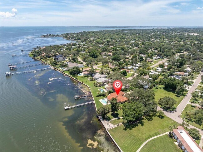 Building Photo - 5810 Bahama Shores Dr S