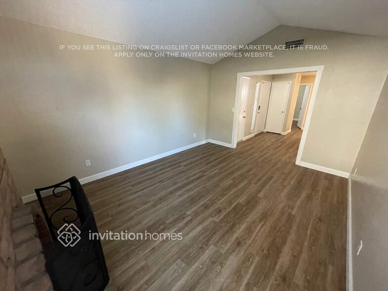 Building Photo - 9125 Clendenen Way