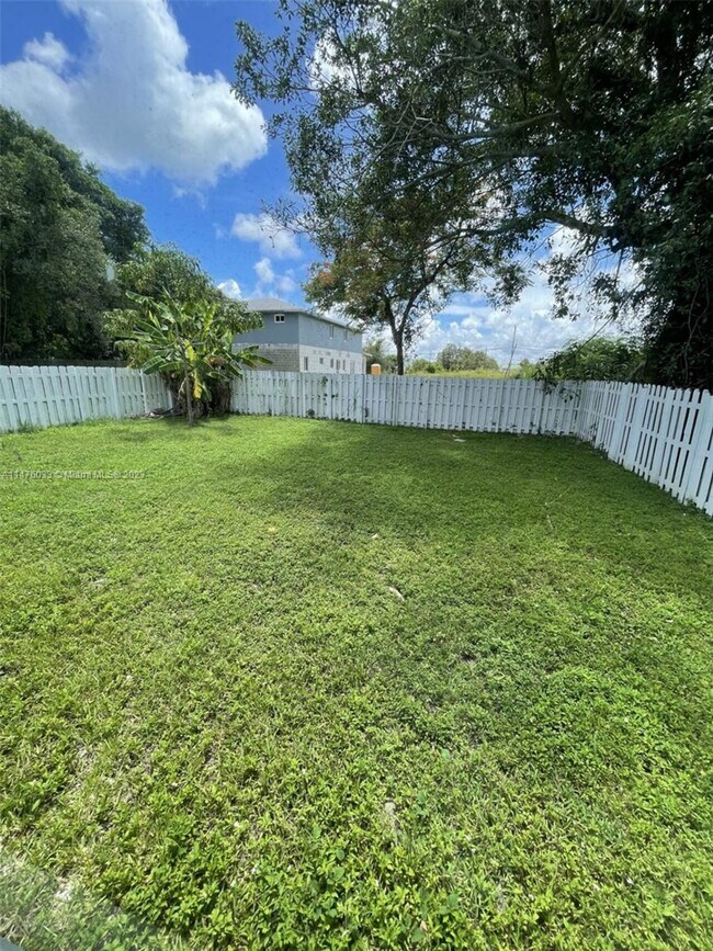 Building Photo - 11960 SW 217th St