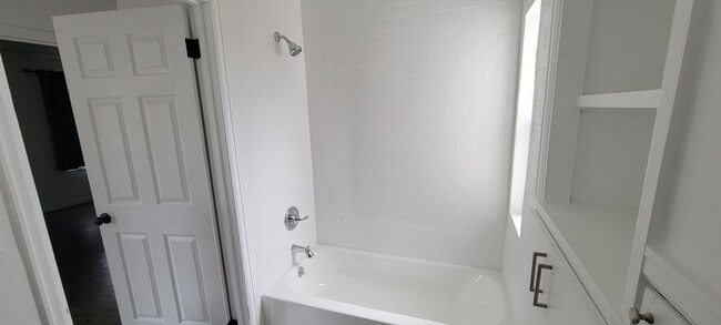 Building Photo - 4701 S Pearl St