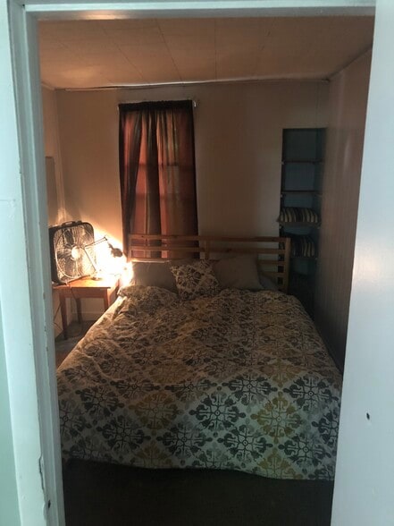 Building Photo - 11 John St