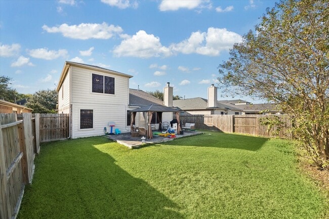 Building Photo - 5802 Spring Sunrise Dr