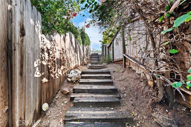 Building Photo - 31531 Bluff Dr