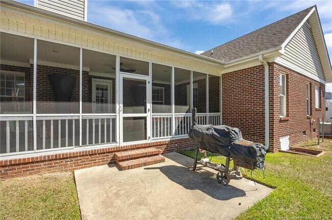 Building Photo - 3805 Sunchase Dr