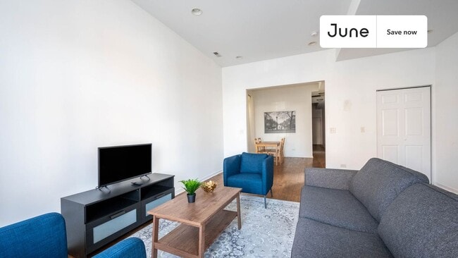 Building Photo - 1945 W Cermak Rd