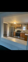 Building Photo - 1808 Eggert Rd