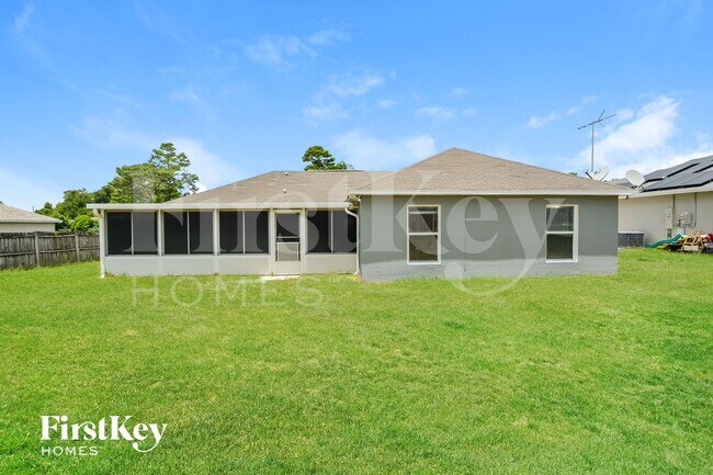 Building Photo - 3075 Blaine Cir