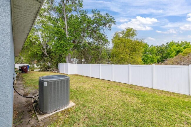 Building Photo - 284 Reese Ct