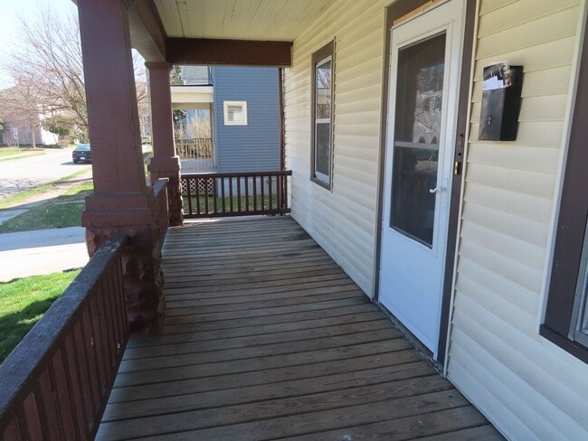 Building Photo - 1114 Rockhill St