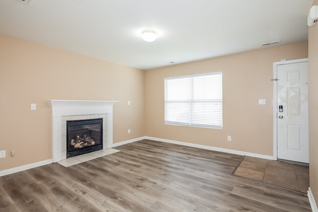 Building Photo - 2243 Brandybuck Ln