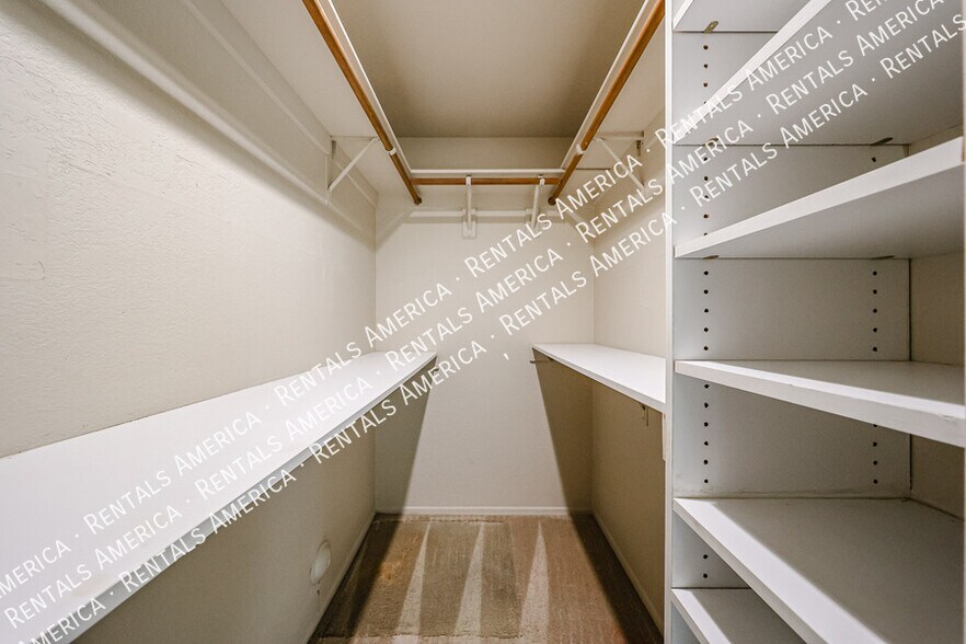 Building Photo - 2720 Leisure World