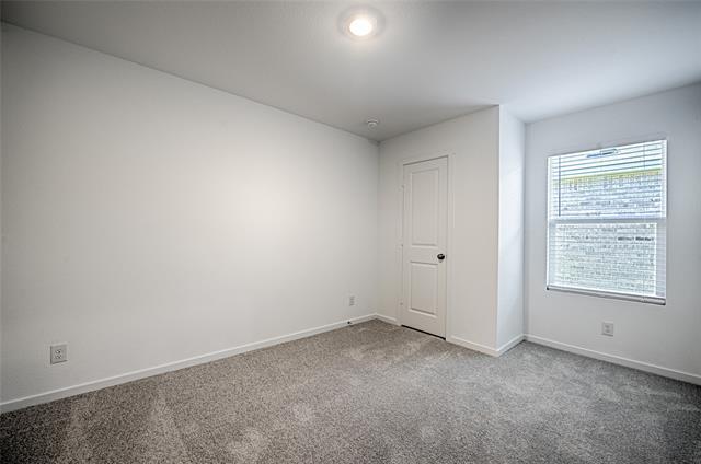 Building Photo - 1213 Falcon Hts Dr