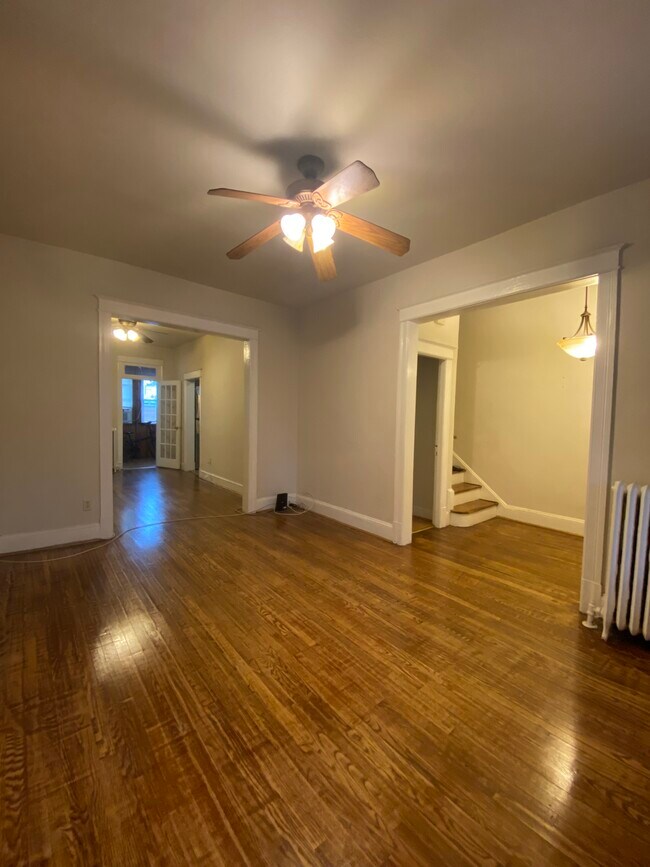 Building Photo - 1145 Morse St NE