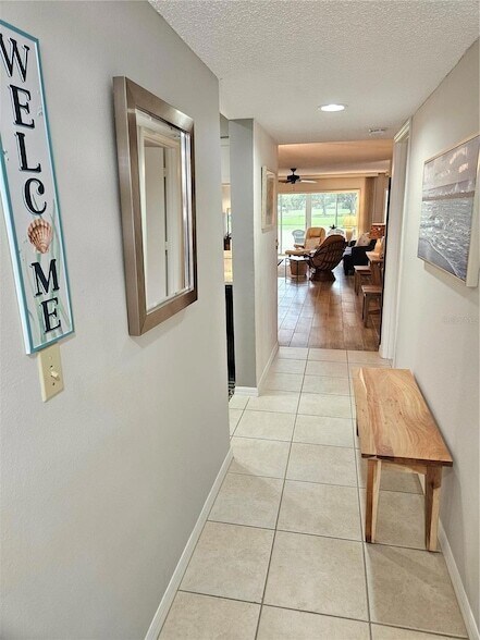 Building Photo - 435 Cerromar Ln