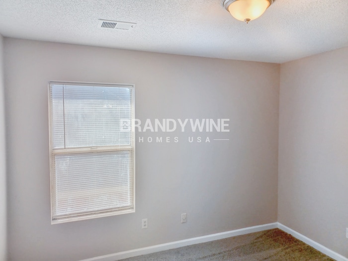 Building Photo - 2959 Meadows Ln