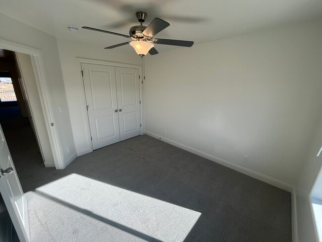 Building Photo - Azalea Beauty!