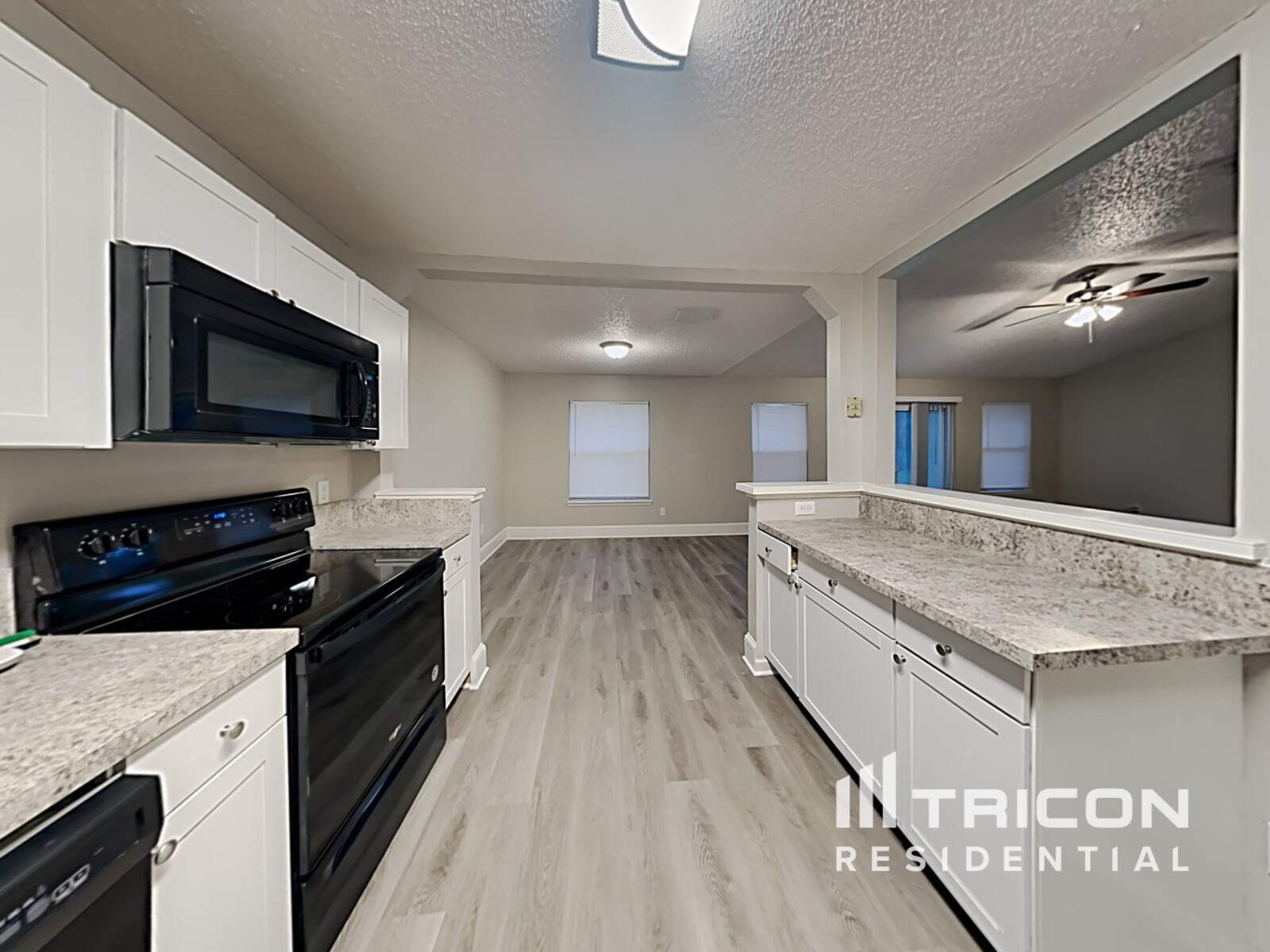 Building Photo - 7544 Teaticket Ct