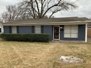 Building Photo - 327 Andover Dr