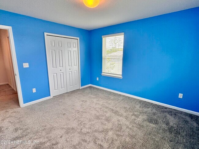 Building Photo - 5108 Angel Lake Dr
