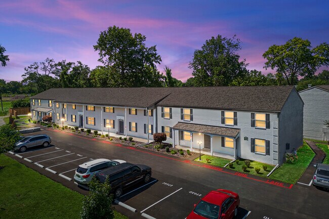 Building Photo - 2710Center Street  A