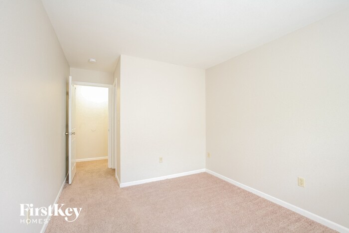 Building Photo - 11145 Clearspring Way