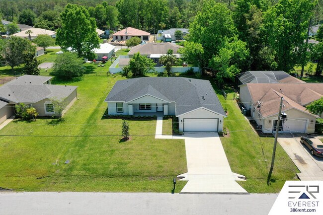 Building Photo - 17 Prestwick Ln