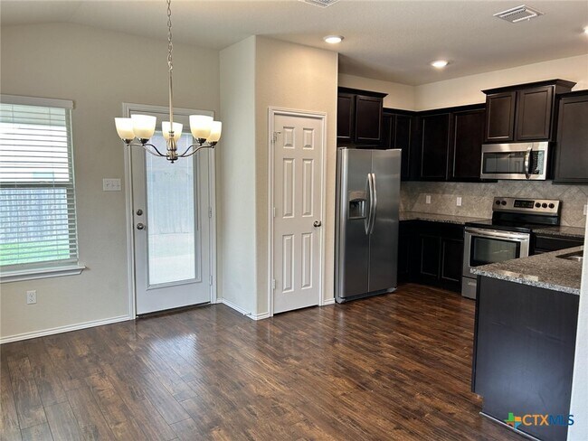 Building Photo - 1309 Juneberry Pk Dr